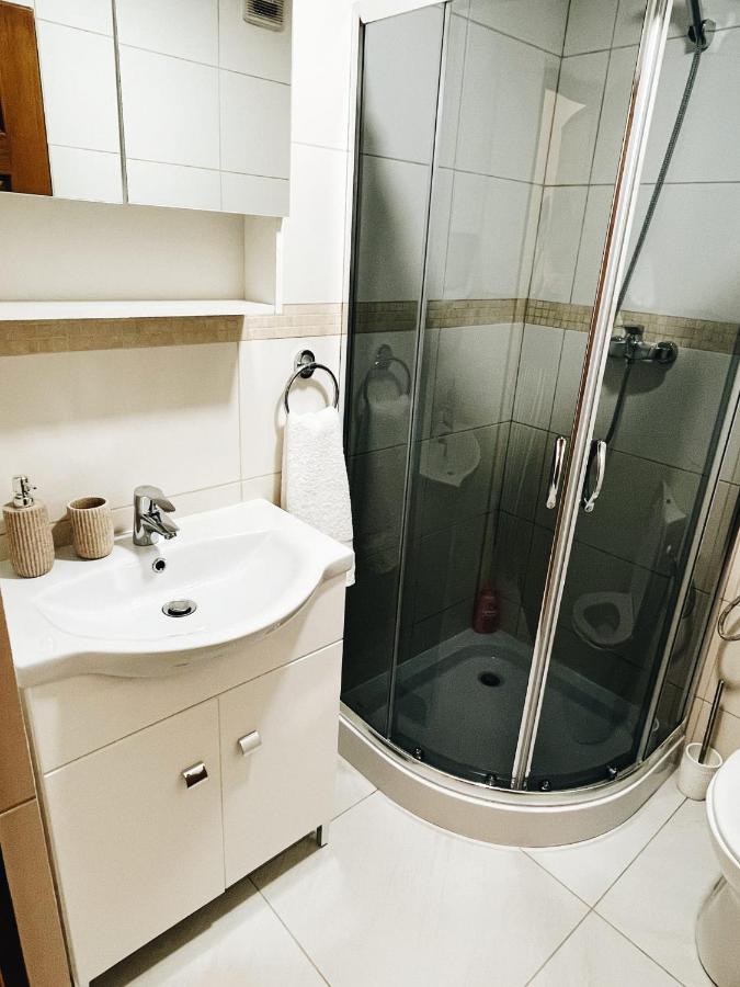 Apartament Marco Lägenhet Baia Mare Exteriör bild